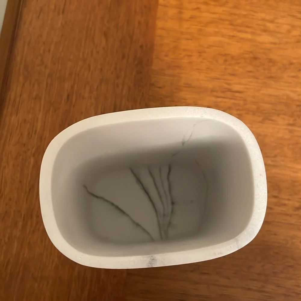 NWT BINO Oval Marble Collection Bathroom Storage Container